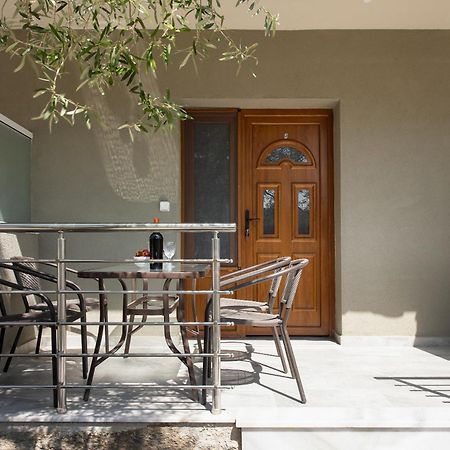 Olivento Beach Front Suites Potos Eksteriør billede
