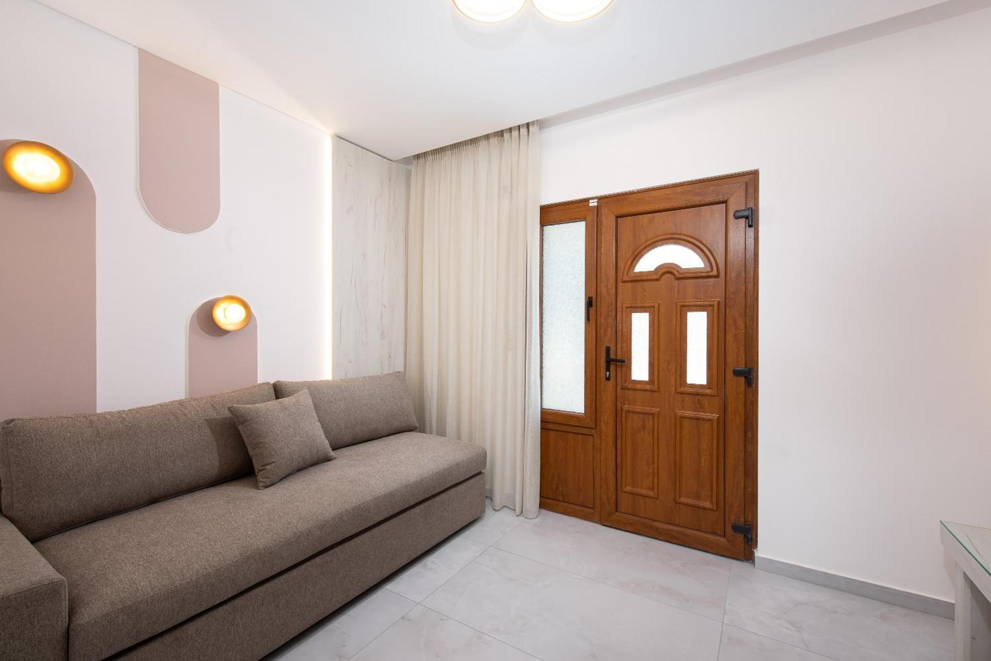 Olivento Beach Front Suites Potos Eksteriør billede